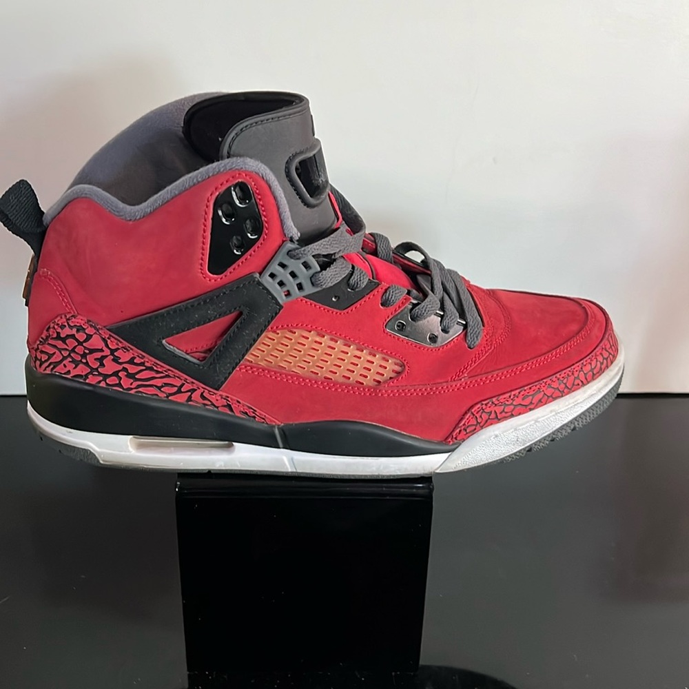 JORDAN SPIZ’IKE ‘TORO BRAVO’